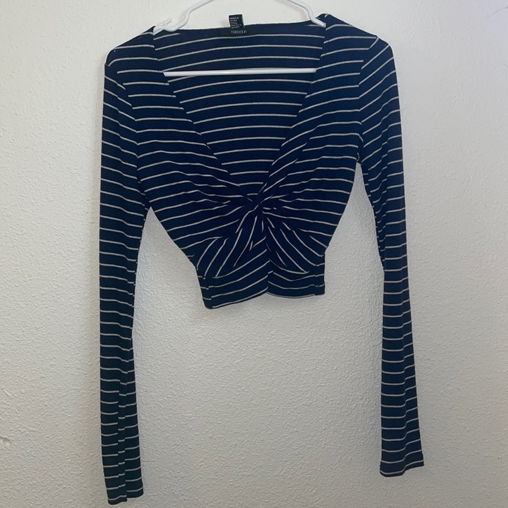 Blue and white striped long sleeve vneck